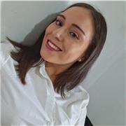 Maestra de apoyo de regularización de alumnos